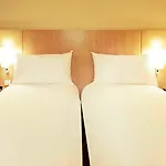 Ibis Canal Saint Martin Paris