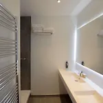 Ibis Paris Canal Saint Martin