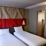 Ibis Canal Saint Martin Paris