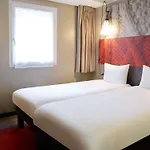 Ibis Canal Saint Martin