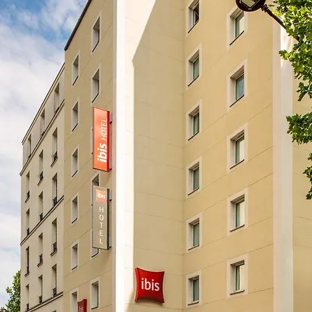 Hotel Ibis Canal Saint Martin Parigi