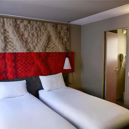Ibis Canal Saint Martin Parigi