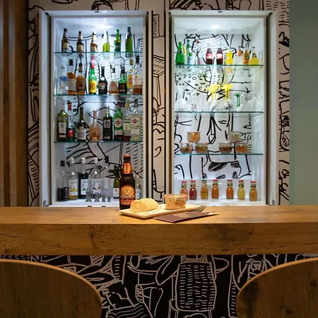 Hotel Ibis Canal Saint Martin
