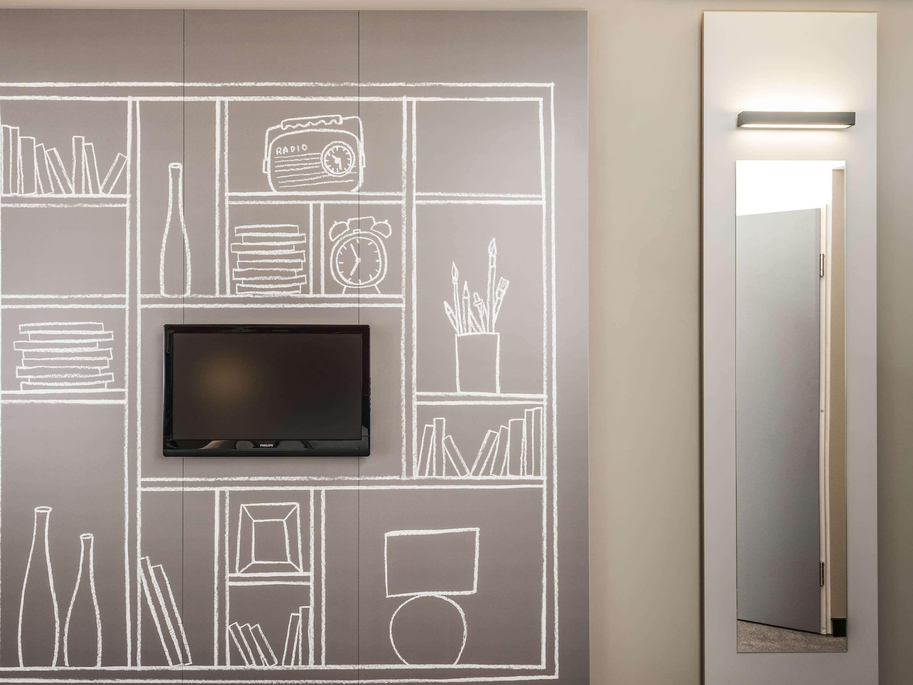 Ibis Canal Saint Martin Hotel 3*